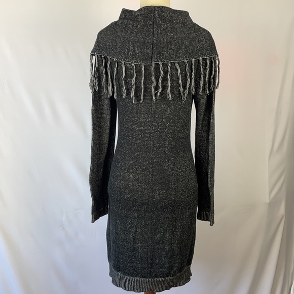 Romeo & Juliet Couture Black and Gray Fringe Sweater Dress - Size Small - Picture 7 of 12